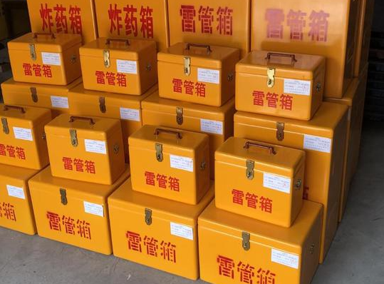 固镇玻璃钢雷管箱的使用寿命一般是多少？